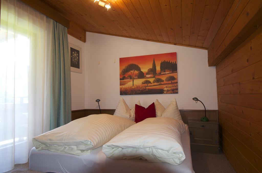 Ferienwohnung Dreiländerhaus Westendorf Zimmer foto